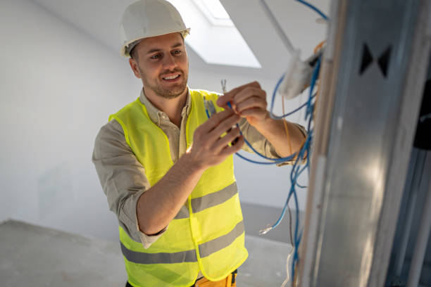 Best Licensed Electrician  in Cedar Hills, OR